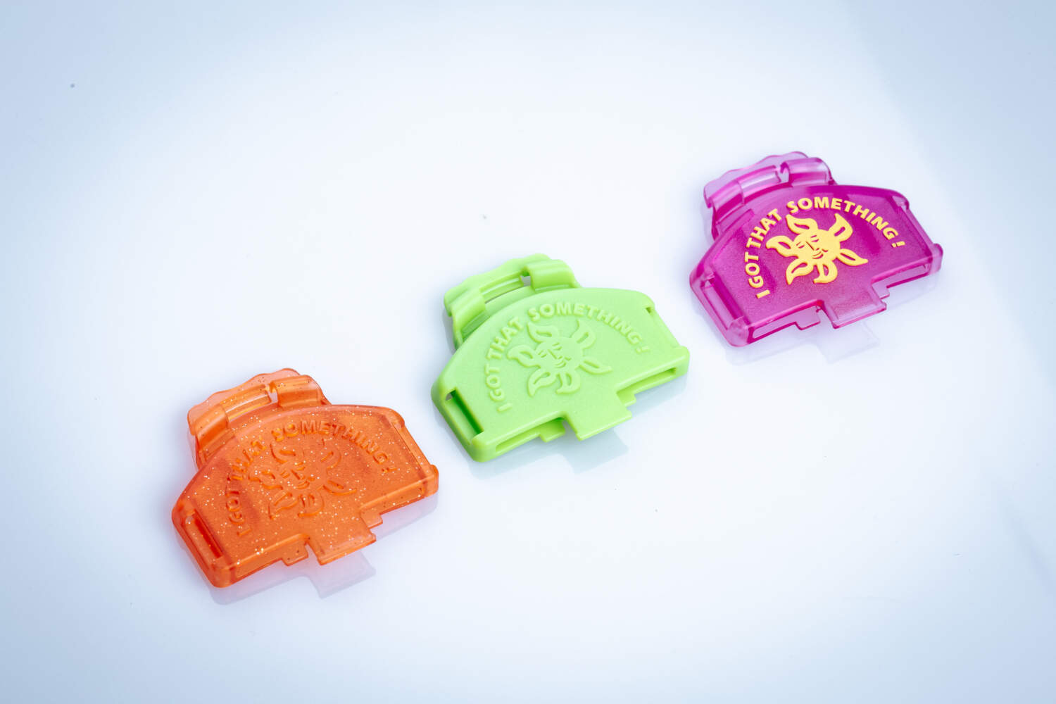 Photo de plusieurs Damzy Clip modèle relief Sun